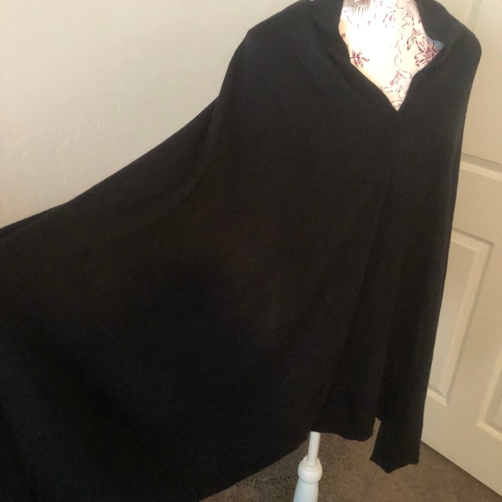 Elegant Black Shawl / Wrap Timeless Boutique Laye… - image 6